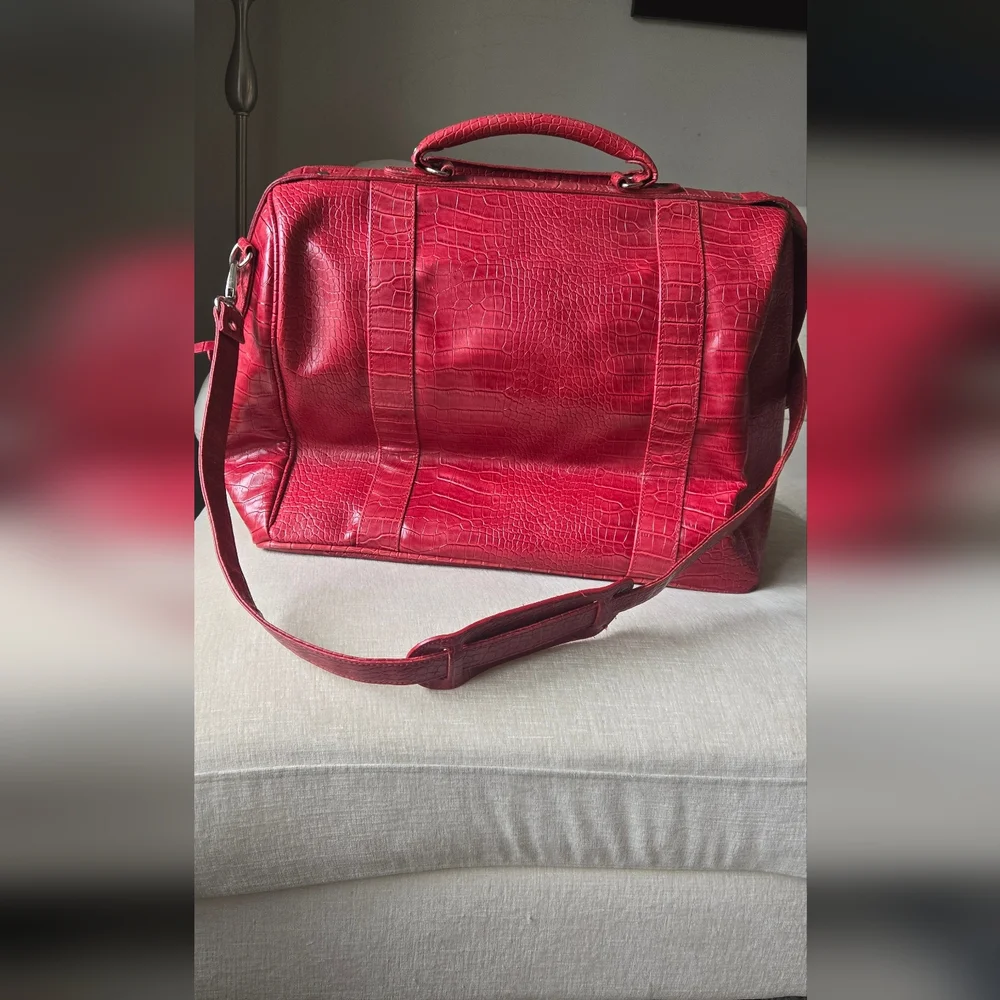 Bath & Body Works Red Crocodile-Embossed Men's Bag